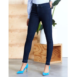 Gap 1969 Raw Hem Skinny Legging Jeans ~ A347